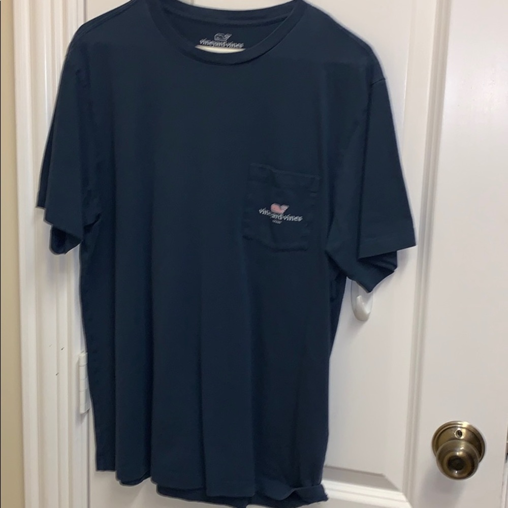 vineyard vines tshirt
